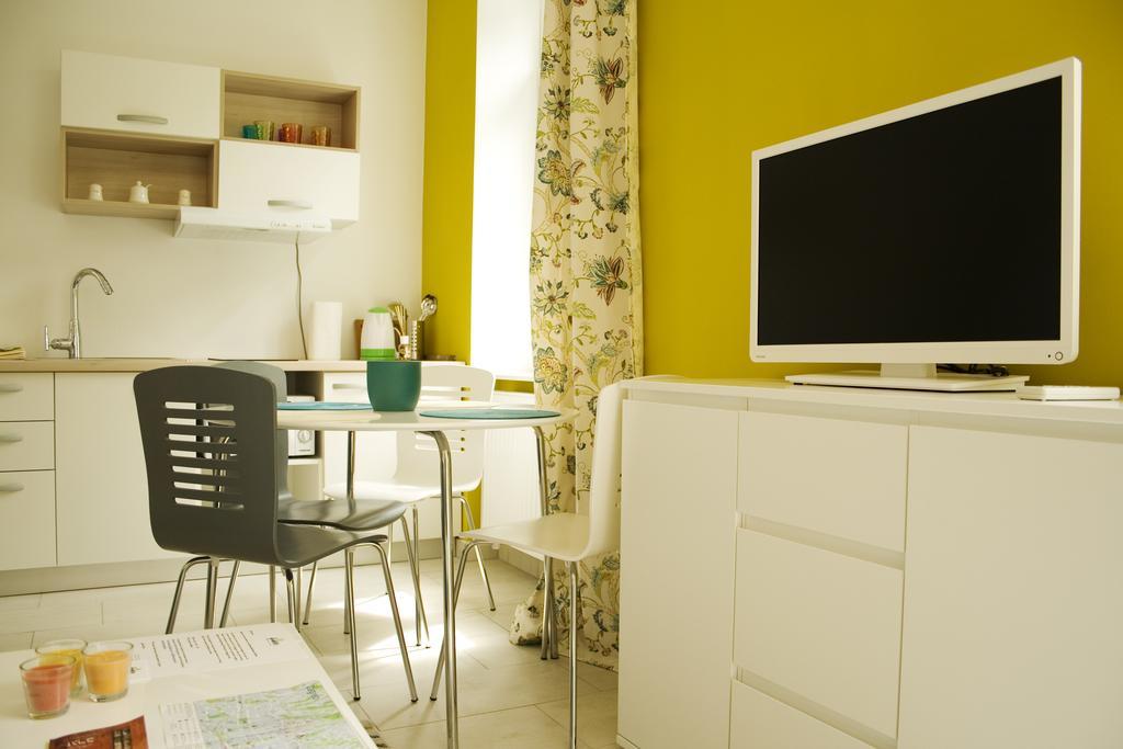 Flowers City Center Apartments ซาเกร็บ ห้อง รูปภาพ