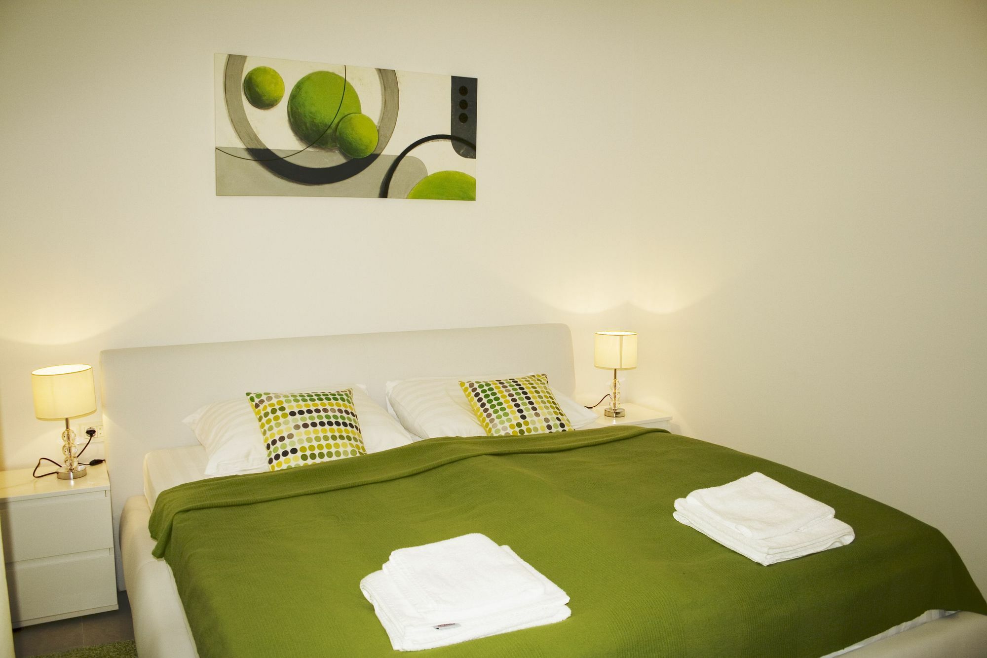 Flowers City Center Apartments ซาเกร็บ ภายนอก รูปภาพ